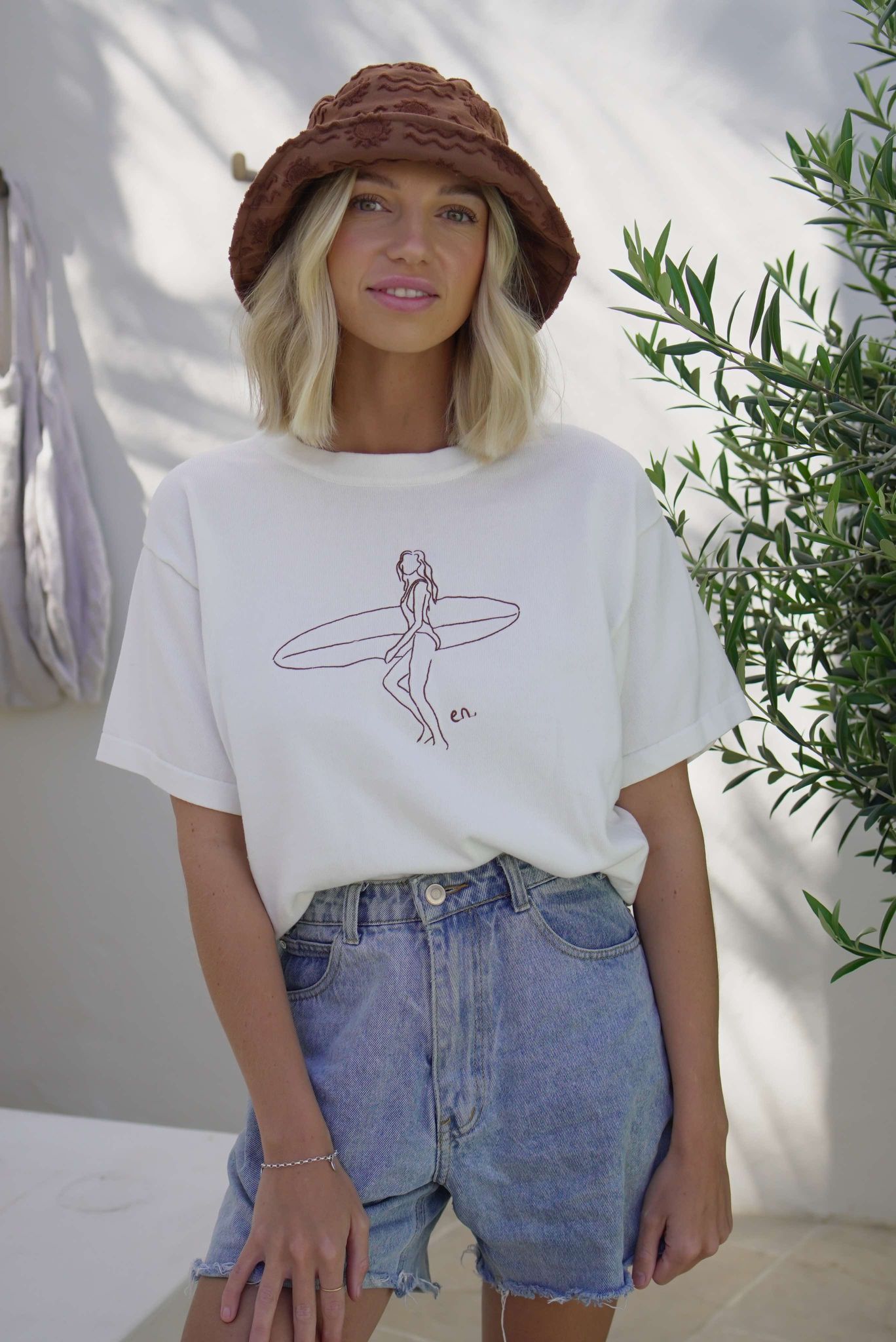 Women's surf tee- White